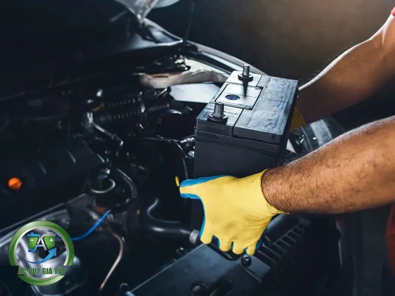 Bảng giá thay ắc quy ô tô quận Hoàn Kiếm