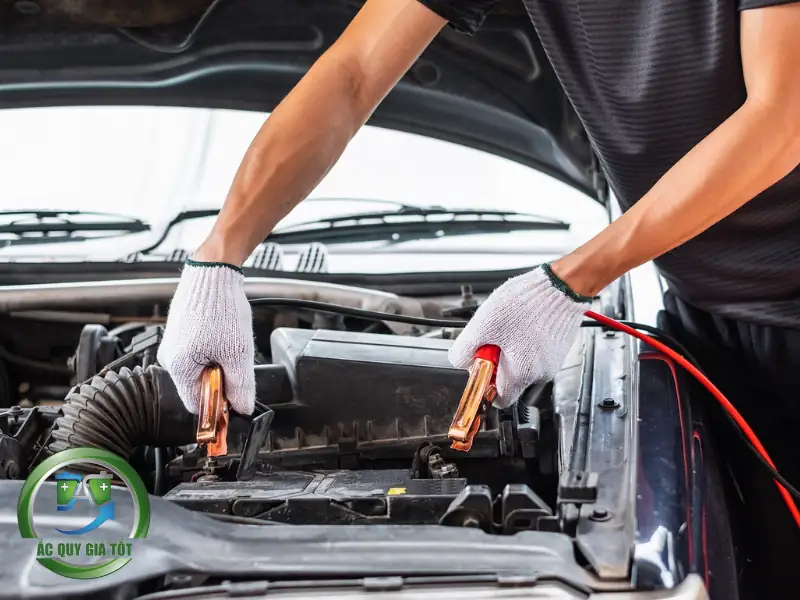 Quy trình thay ắc quy ô tô chuyên nghiệp tại Ắc Quy Giá Tốt
