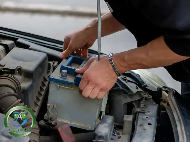 Quy trình tiếp nhận và xử lý yêu cầu nhanh chóng tại Ắc Quy Giá Tốt