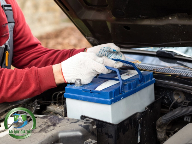 Ắc Quy Bị Phồng Có Nổ Không? Giải Đáp Từ Chuyên Gia