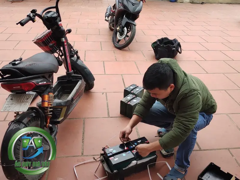 Giá bình ắc quy xe đạp điện trên thị trường hiện nay