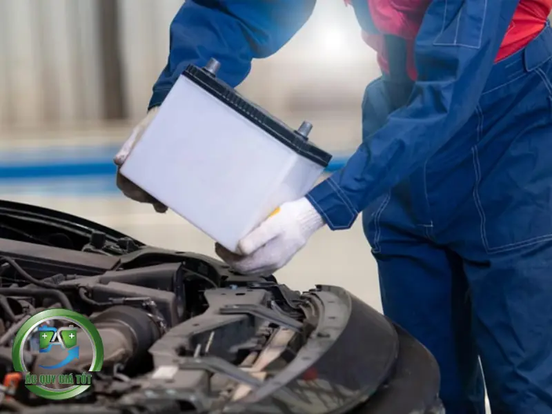 Dịch vụ thay ắc quy ô tô phường Ba Đình của Ắc Quy Giá Tốt