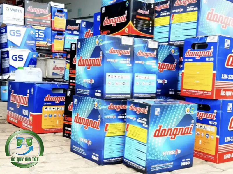 Bảng giá tham khảo dịch vụ thay ắc quy ô tô phường Việt Hưng