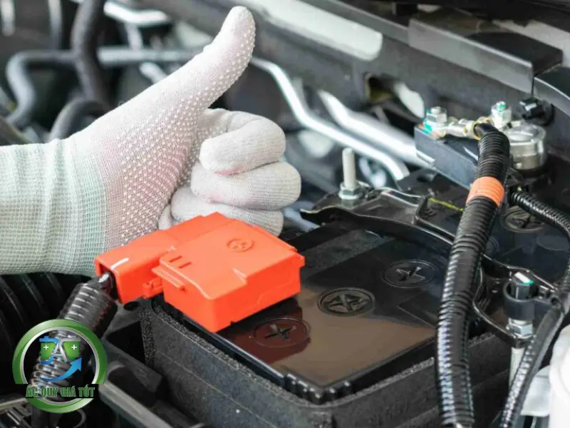 Bảng giá dịch vụ thay ắc quy ô tô 