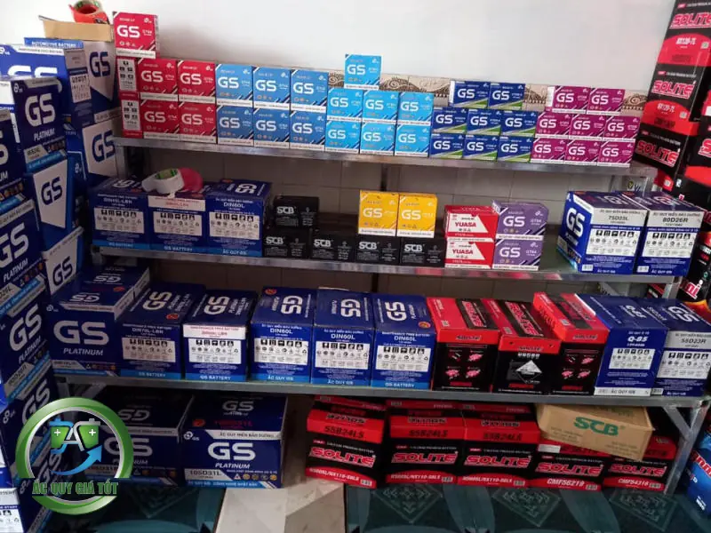 Bảng giá và các yếu tố ảnh hưởng khi thay ắc quy ô tô