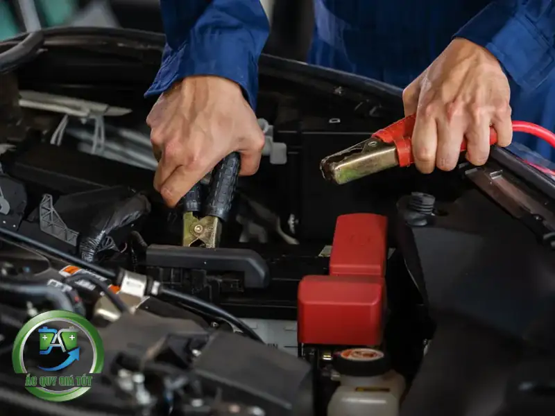 Quy trình thay ắc quy ô tô tận nơi chuyên nghiệp của Ắc Quy Giá Tốt