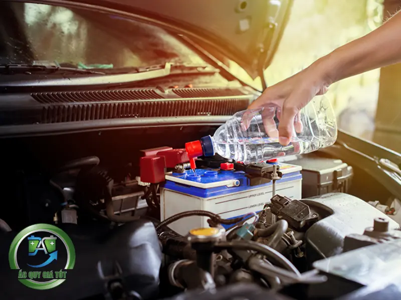 Bình Ắc Quy Khô Có Châm Nước Không? Sự Thật Cần Biết